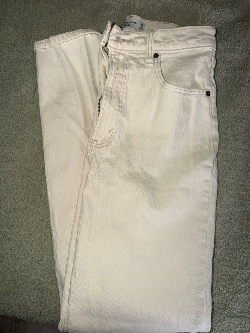 Abercrombie & Fitch Women’s Off-White Slim Straight Jeans Size 2/26